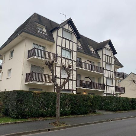 Ferienwohnung Les Ormes 17 Houlgate Exterior foto